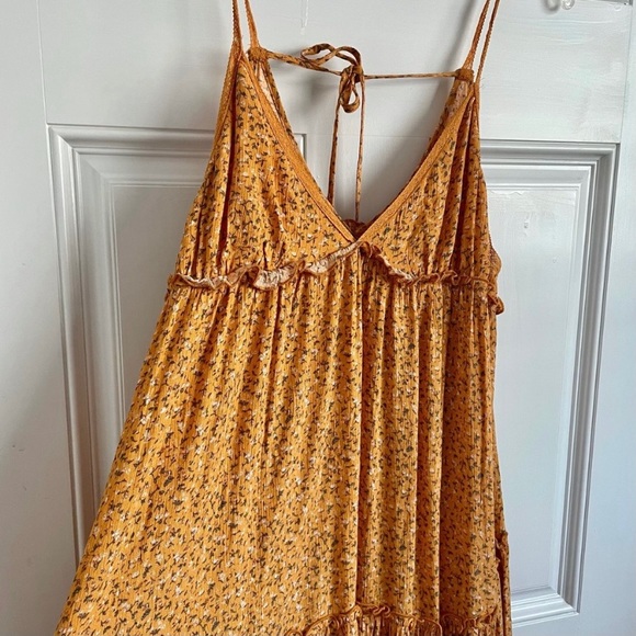 Boho tiered floral mini dress - Picture 2 of 4